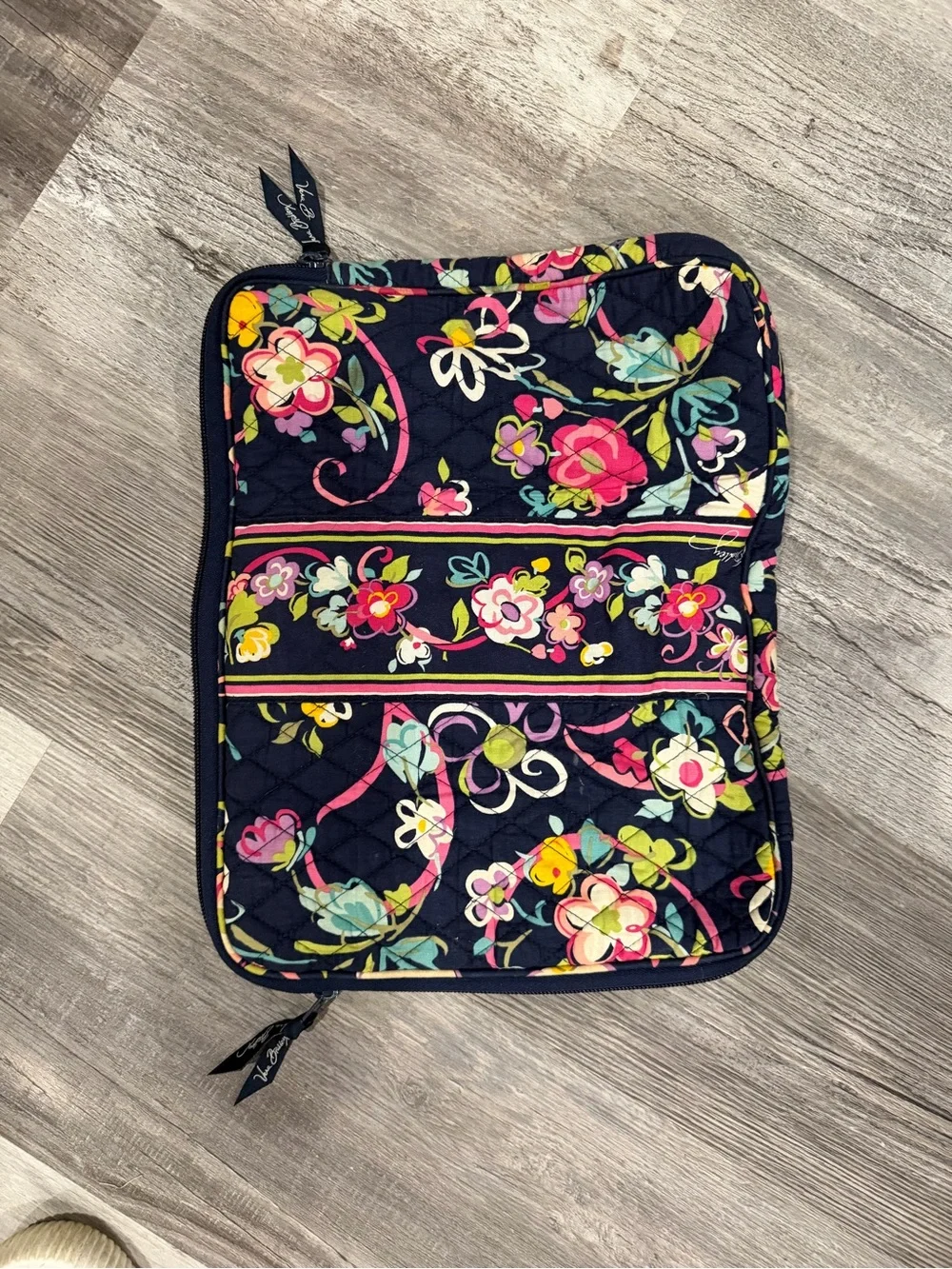 Vera Bradley Navy Quilted Floral Organizer Pouch